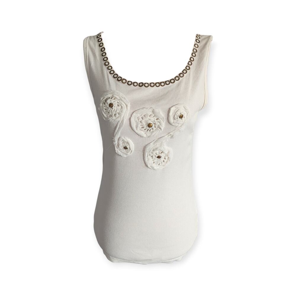 Whimsical Y2K Raw Edge Flower Embellished Tank Top
